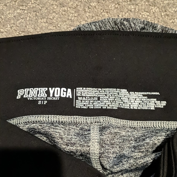 PINK yoga pants - Picture 3 of 4